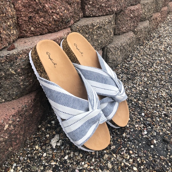 NEW! Linen Blue and White Birkenstock Style Sandal - Picture 2 of 8